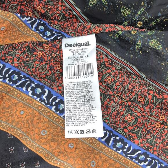 Desigual Millet Women's Black Front Zipper Motorcycle Jacket - US Size 6 - NWT - Picture 12 of 16